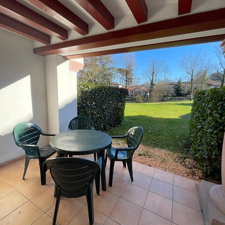 Sejour 4 Personnes - Pays Basque Apartment Uhart-Cize Exterior foto